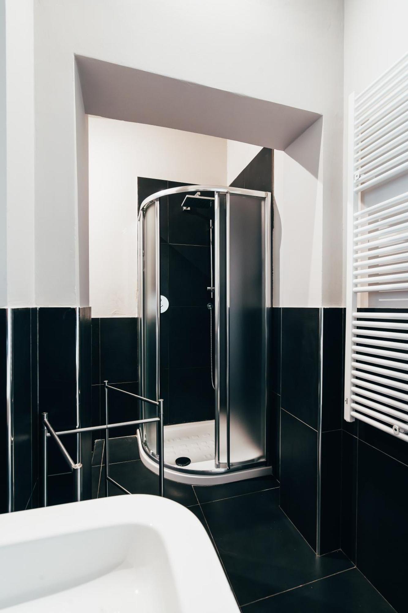 Bologna Suites - Private Bathroom Exteriér fotografie