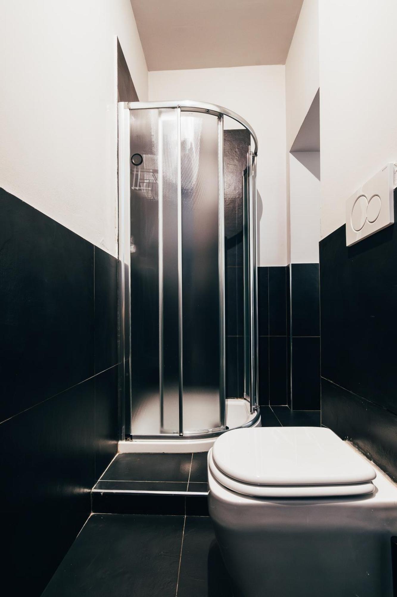 Bologna Suites - Private Bathroom Exteriér fotografie